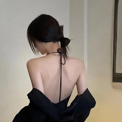 天蛾人